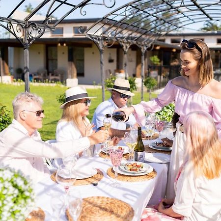 Antria Boutique Lodge Blenheim Buitenkant foto