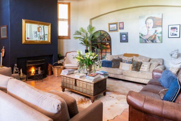 Antria Boutique Lodge Blenheim Buitenkant foto